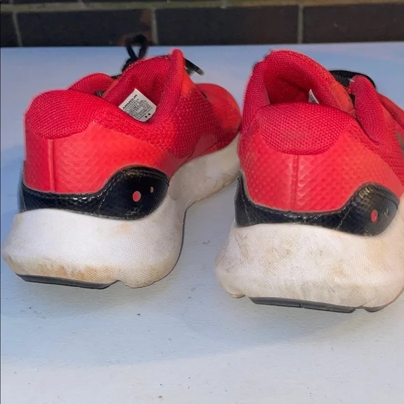 Under Armour Kids Red and Black Sneakers - Picture 3 of 3